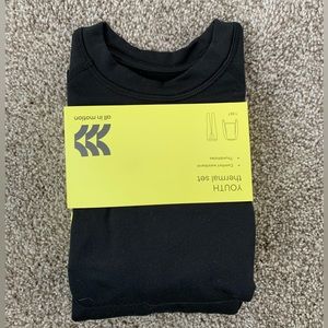Boys black all in motion 6/7 thermal 2pc set